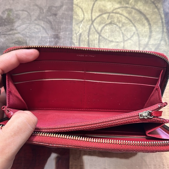 Chanel Shiny Matelasse Quilted Caviar Red Zip long Wallet - Picture 16 of 17
